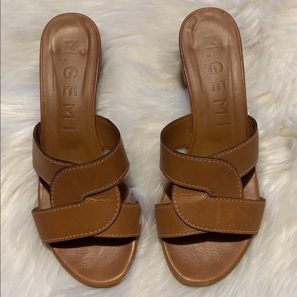 M. Gemi Brown Leather Mules
